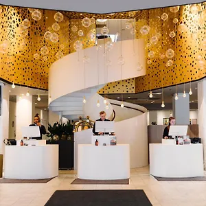 C Hotell